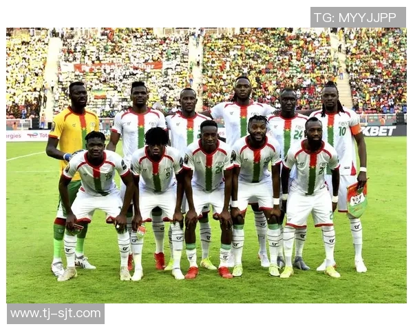 非洲足球十大球星排名盘点 他们的辉煌成就与历史影响力